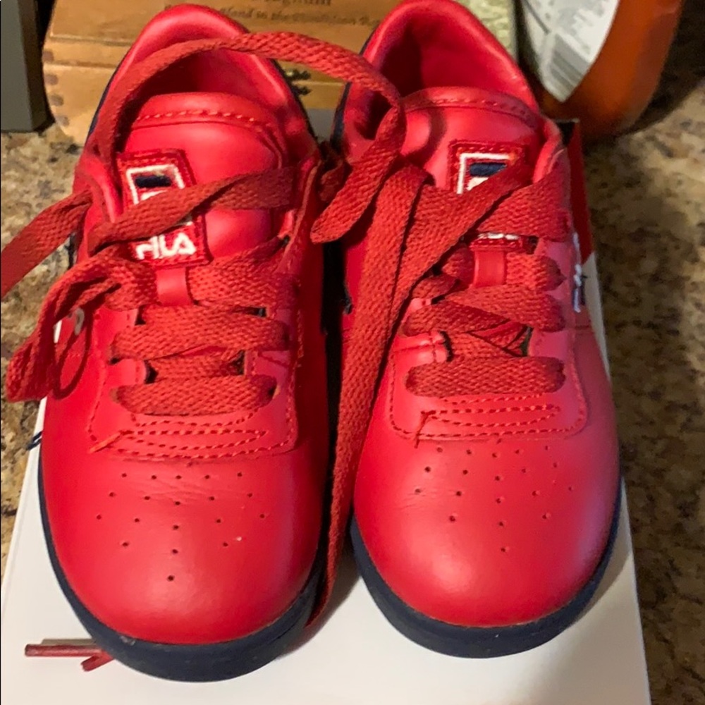 Toddler FILA SIZE 9